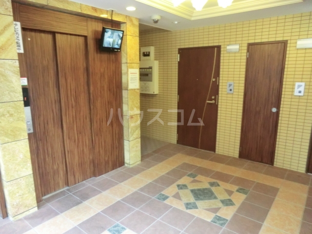 2/10 エントランス