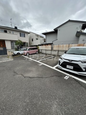 26/26 駐車場