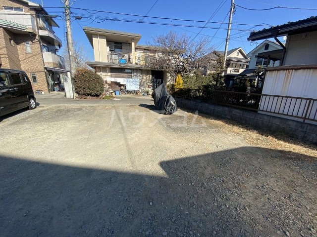 21/29 駐車場