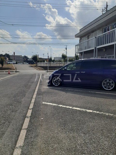 14/15 駐車場