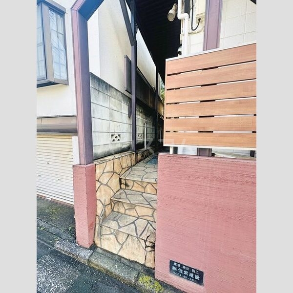 15/24 エントランス