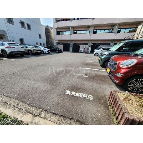 12/16 駐車場