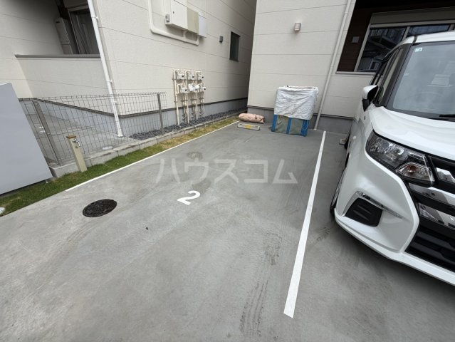 22/30 駐車場