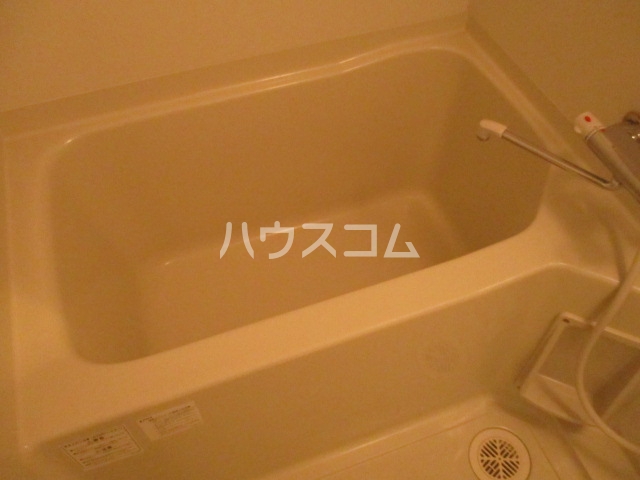 17/30 浴室