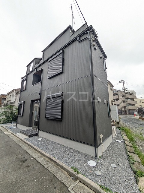 2/30 外観