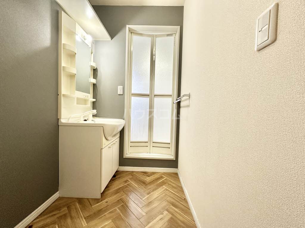 15/30 洗面