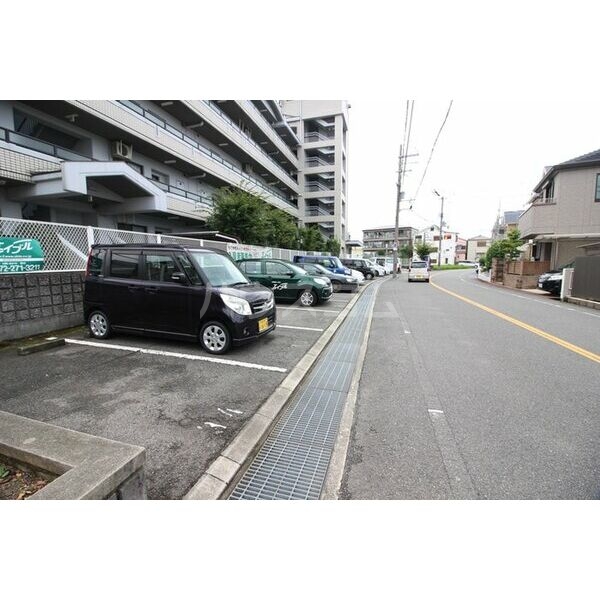 2/11 駐車場