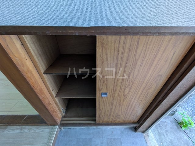 14/30 収納