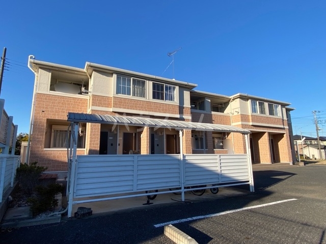 2/5 駐車場