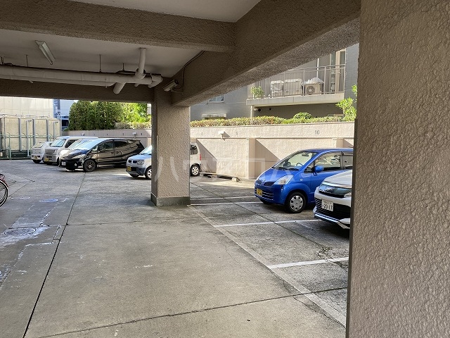 4/5 駐車場