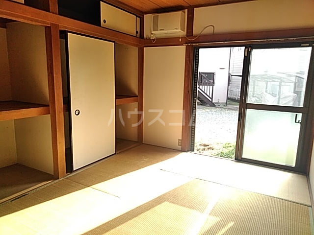 寝室