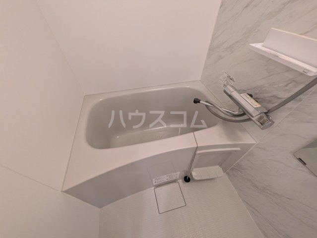 14/30 浴室