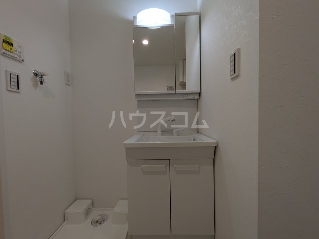 18/30 洗面