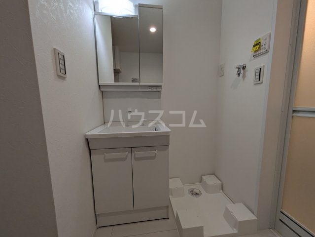 18/30 洗面