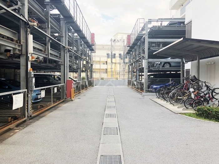 9/16 駐車場