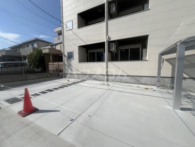 22/29 駐車場