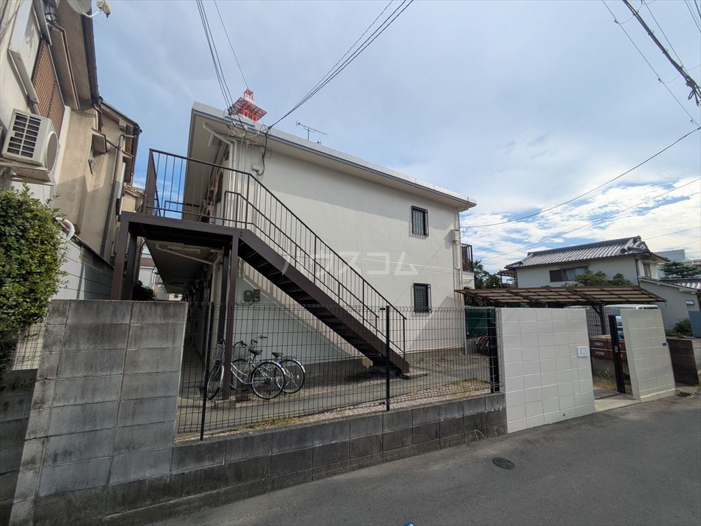 2/30 外観