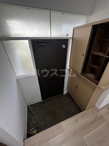 14/30 玄関