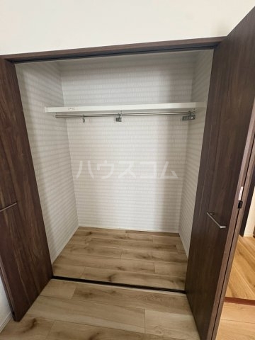 13/30 収納