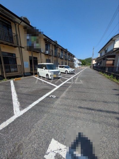 22/26 駐車場