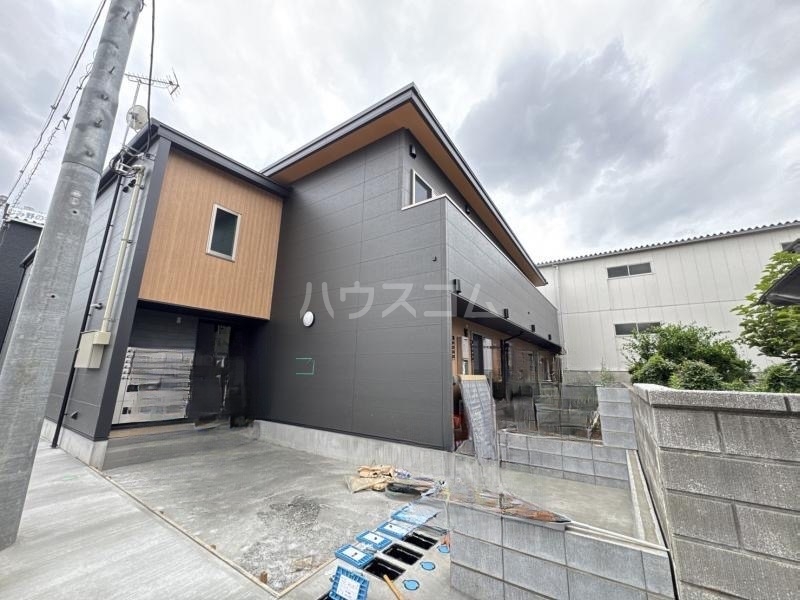3/8 外観