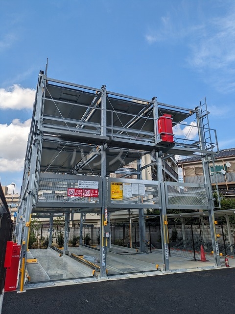 25/30 駐車場