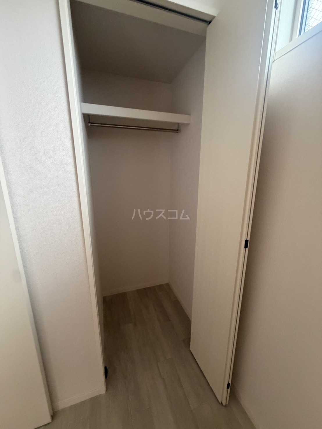 23/30 駐車場