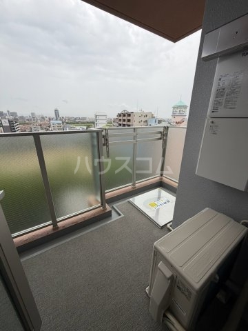 19/30 バルコニー