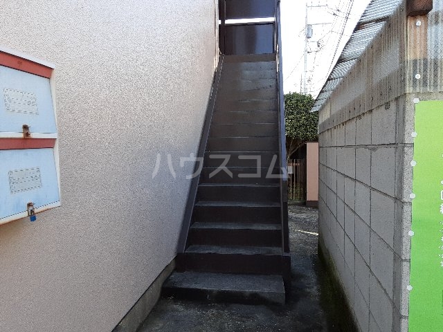 14/17 エントランス