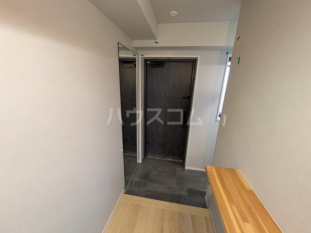 13/30 玄関