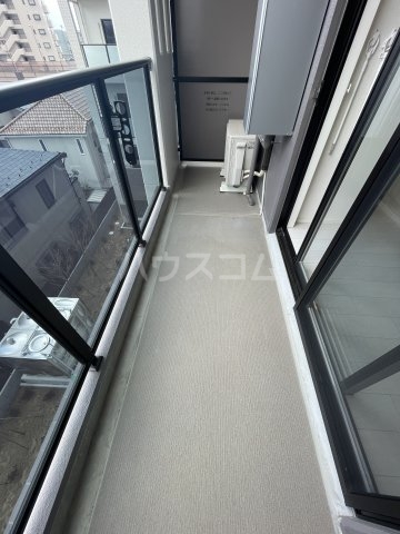 20/30 バルコニー