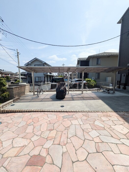 4/7 駐車場