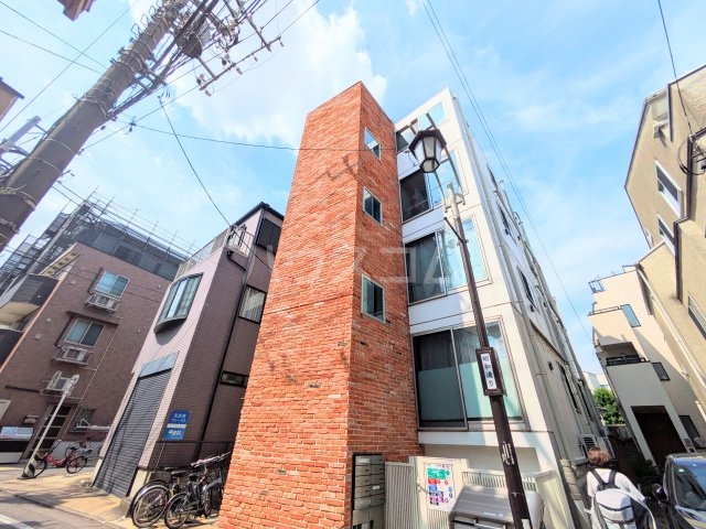 2/8 外観
