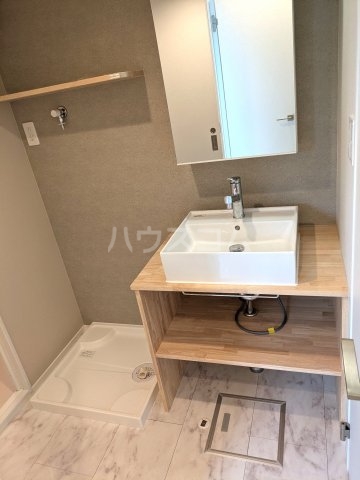 14/25 洗面