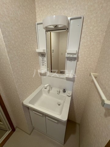 16/28 洗面