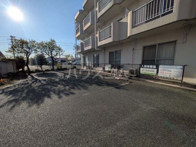 16/22 駐車場