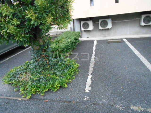 29/30 駐車場