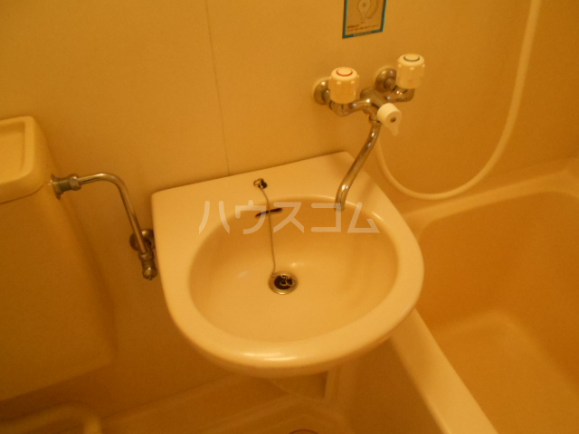 16/30 洗面