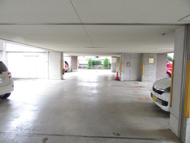 29/30 駐車場