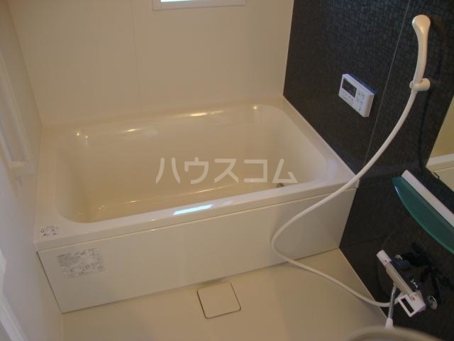 14/27 浴室