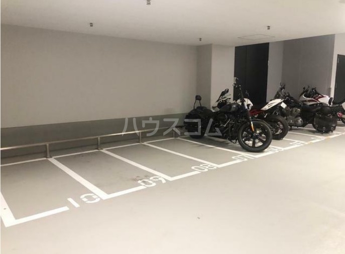 20/24 駐車場