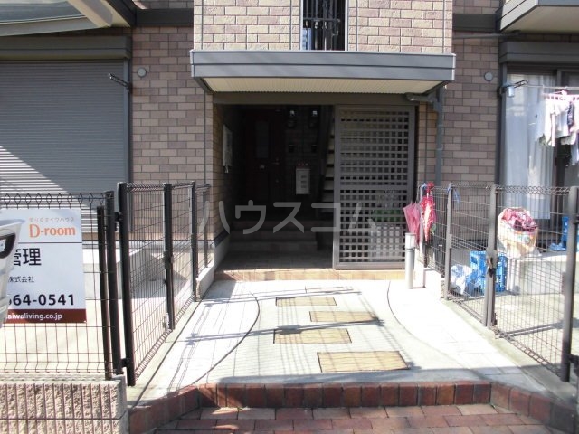 19/24 エントランス