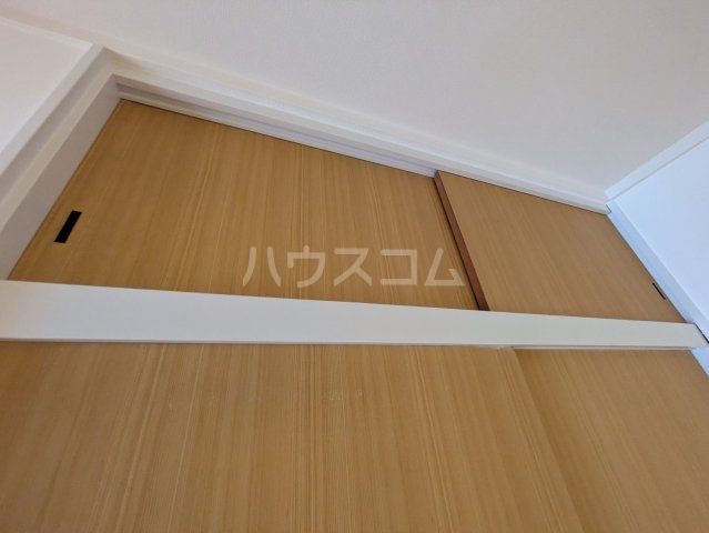 13/30 収納