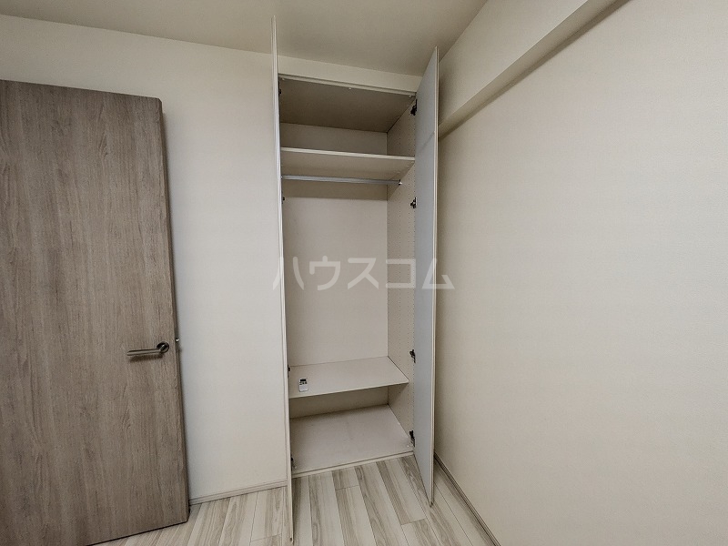 13/30 収納