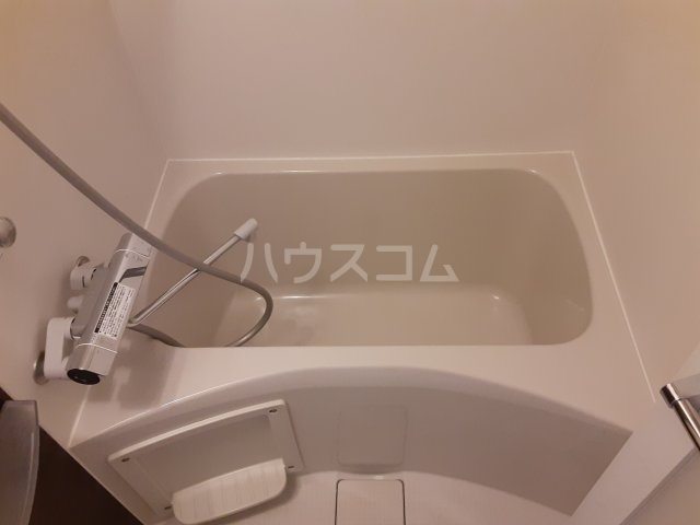 18/30 浴室