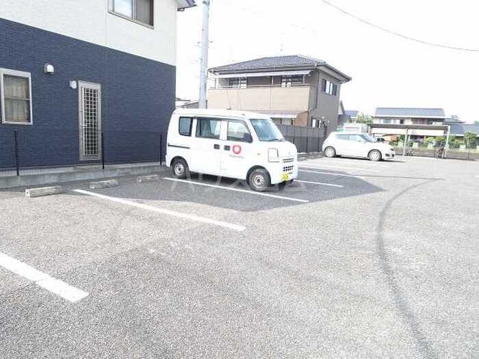 10/11 駐車場