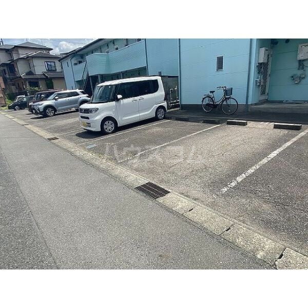 4/10 駐車場