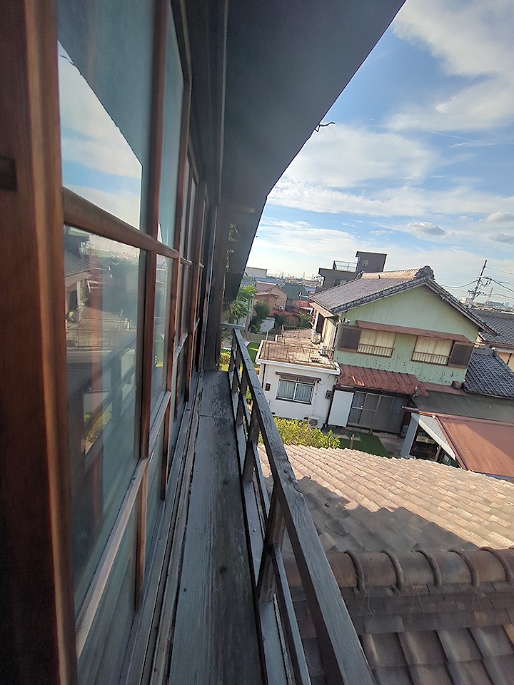20/30 バルコニー