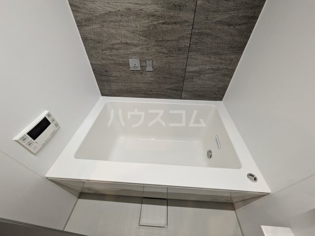 14/27 浴室