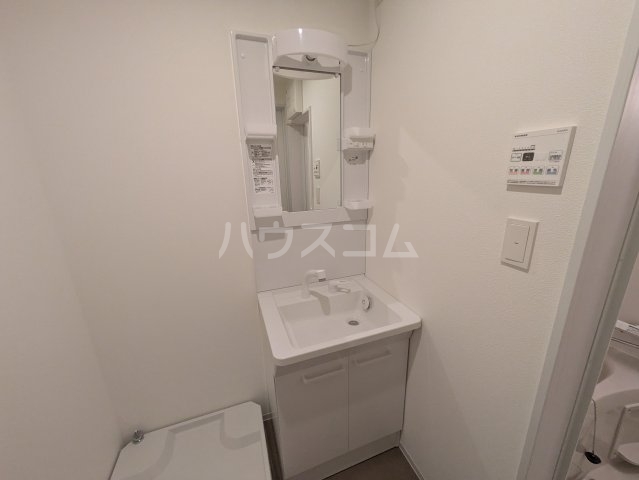18/30 洗面